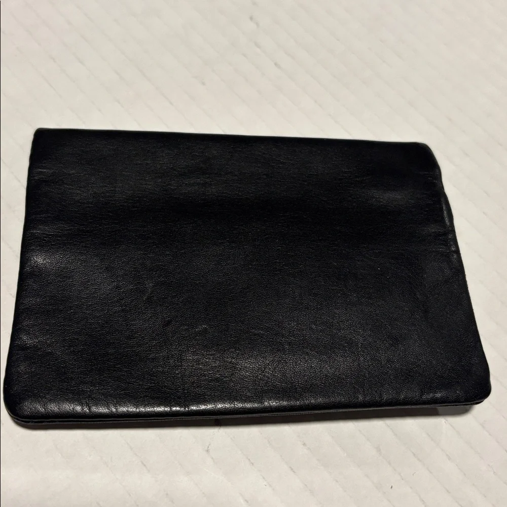 Bugatti vintage leather zip money clip on pouch